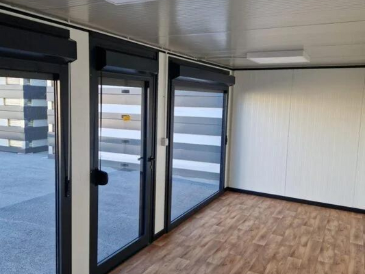 Escritório de vendas modular de contêineres FR