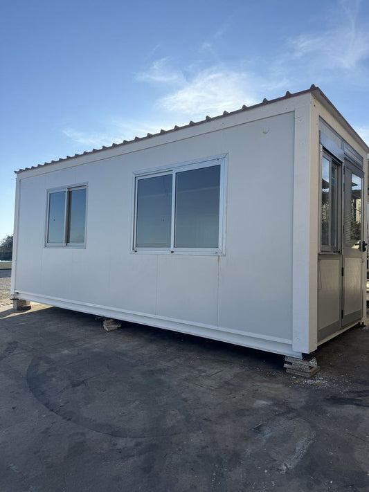 contentor de escritório com isolamento e novo painel