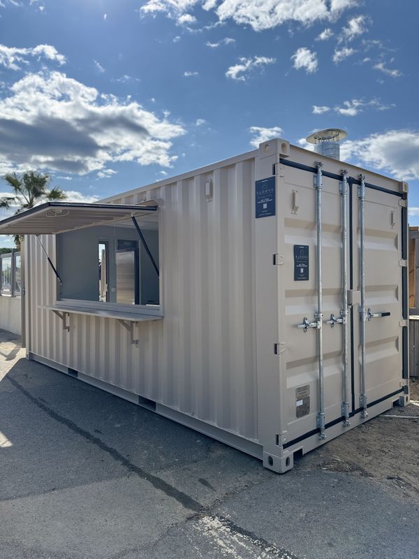 Contentor Lanche / Guinguette / Bar / Quiosque / Casa com Piscina VDU