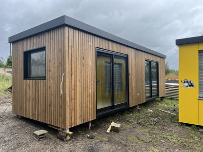 Casas pré-fabricadas T0 e T1 ( 15 m² )