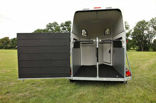 NUEVO remolque para caballos – FREEDOM – GOLD FIRST ALULINE – 2 PL