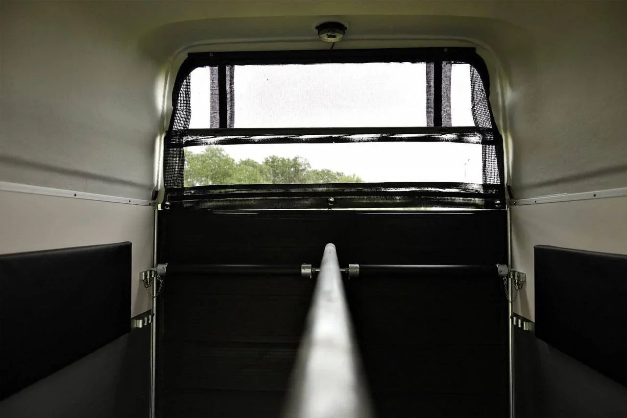 NUEVO remolque para caballos – FREEDOM – GOLD FIRST ALULINE – 2 PL