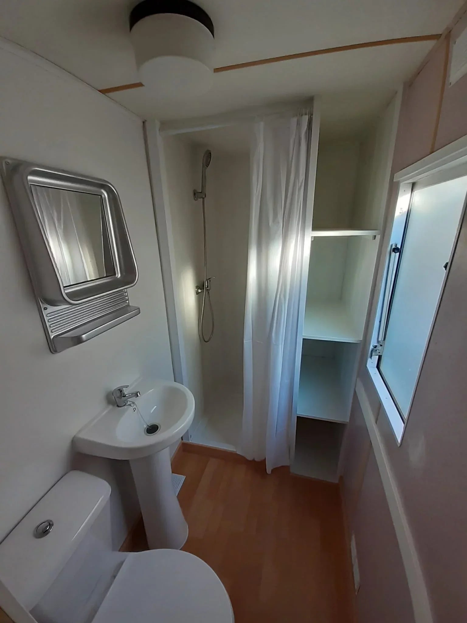 CASA MÓVEIS&nbsp; 8X3 METROS ENEV T2