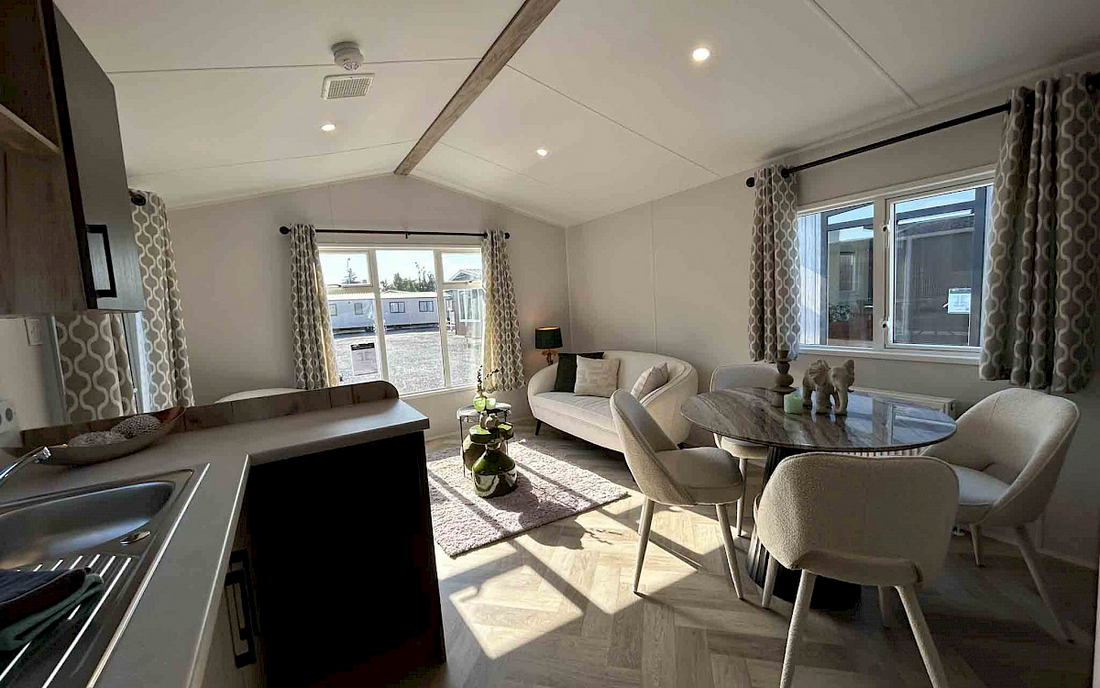 CASA MÓVIL LUMIC (10 X 3,8 M)